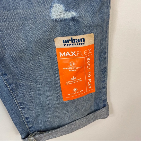 ❗️NWT urban pipeline slim Distressed shorts - Picture 4 of 9